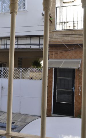 Casa de condomínio à venda com 200m², 5 quartos e 1 vagaVistaQuarto 1