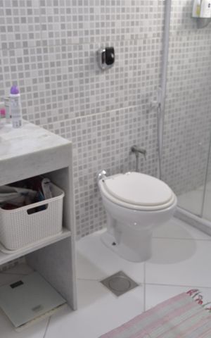 Casa de condomínio à venda com 200m², 5 quartos e 1 vagaBanheiro/Suíte