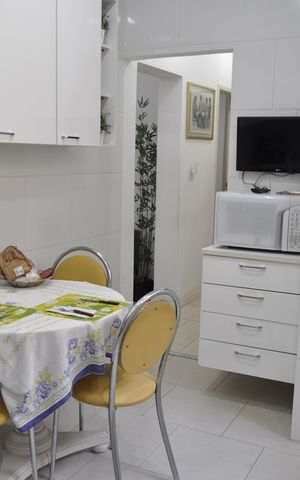 Casa de condomínio à venda com 200m², 5 quartos e 1 vagaCozinha
