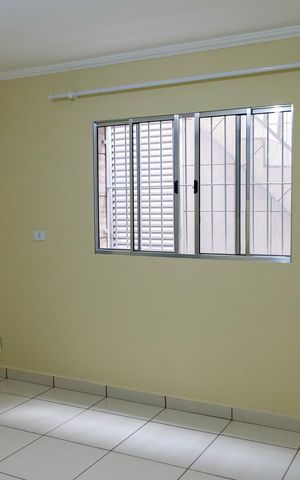 Casa à venda com 274m², 5 quartos e 2 vagas Casa à venda com 274m², 5 quartos e 2 vagasSala 2