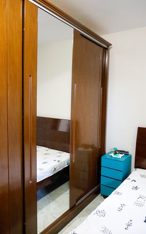 Casa à venda com 274m², 5 quartos e 2 vagas Casa à venda com 274m², 5 quartos e 2 vagasQuarto 2