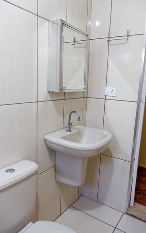 Casa à venda com 274m², 5 quartos e 2 vagas Casa à venda com 274m², 5 quartos e 2 vagasBanheiro
