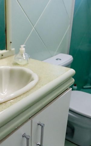 Casa à venda com 274m², 5 quartos e 2 vagas Casa à venda com 274m², 5 quartos e 2 vagasBanheiro 2