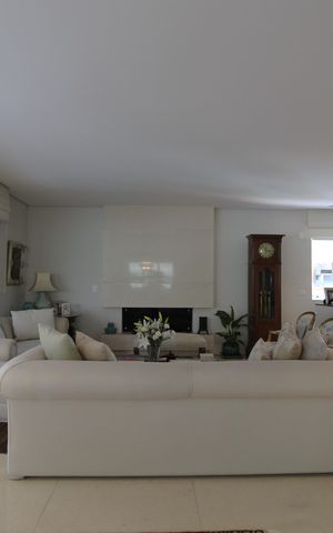 Apartamento à venda com 280m², 3 quartos e 4 vagasSala