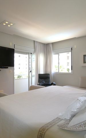 Apartamento à venda com 280m², 3 quartos e 4 vagasQuarto 3 - Suíte