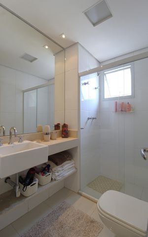 Apartamento à venda com 280m², 3 quartos e 4 vagasBanheiro da Suíte 2