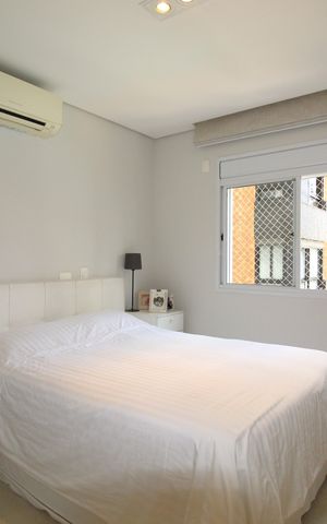Apartamento à venda com 280m², 3 quartos e 4 vagasQuarto 2 - Suíte