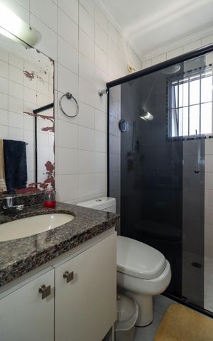 Casa à venda com 145m², 3 quartos e 3 vagasBanheiro