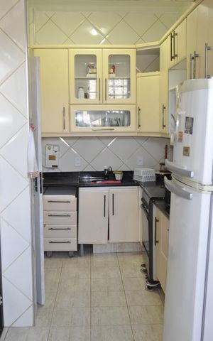 Apartamento à venda com 60m², 2 quartos e 1 vagaCozinha