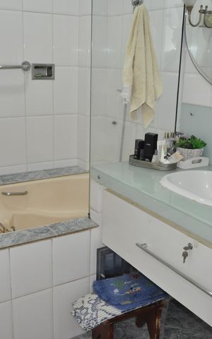 Apartamento à venda com 60m², 2 quartos e 1 vagaBanheiro
