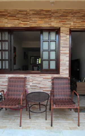 Casa para alugar com 80m², 2 quartos e 1 vagaFachada interna