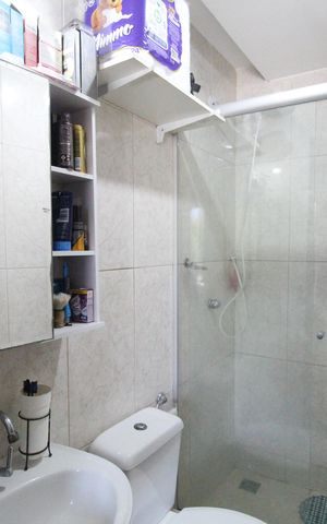 Casa para alugar com 80m², 2 quartos e 1 vagaBanheiro da suíte