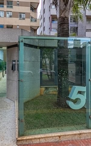 Studio à venda com 70m², 1 quarto e 2 vagas Studio à venda com 70m², 1 quarto e 2 vagasFachada