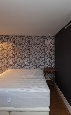 Studio à venda com 70m², 1 quarto e 2 vagas Studio à venda com 70m², 1 quarto e 2 vagasSuíte