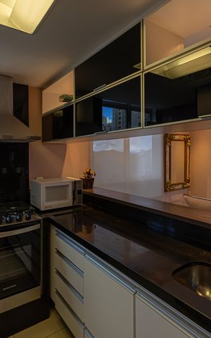 Studio à venda com 70m², 1 quarto e 2 vagas Studio à venda com 70m², 1 quarto e 2 vagasCozinha