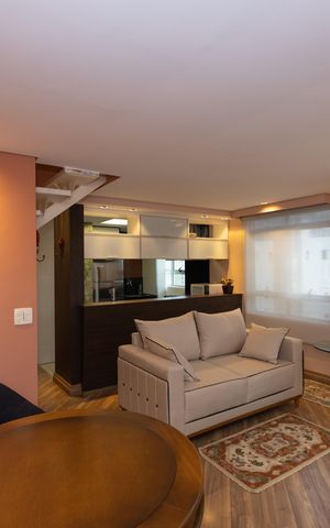 Studio à venda com 70m², 1 quarto e 2 vagas Studio à venda com 70m², 1 quarto e 2 vagasSala