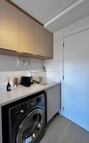 Apartamento à venda com 28m², 1 quarto e sem vaga Apartamento à venda com 28m², 1 quarto e sem vagaÁrea de Serviço