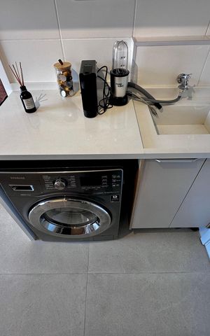 Apartamento à venda com 28m², 1 quarto e sem vaga Apartamento à venda com 28m², 1 quarto e sem vagaÁrea de Serviço
