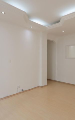 Apartamento à venda com 58m², 2 quartos e 1 vaga Apartamento à venda com 58m², 2 quartos e 1 vagaSala