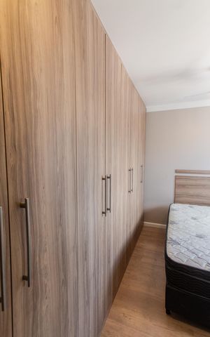 Apartamento à venda com 77m², 3 quartos e 1 vaga Apartamento à venda com 77m², 3 quartos e 1 vagaSuíte