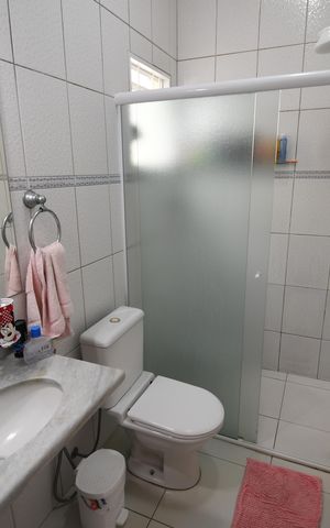 Casa à venda com 189m², 3 quartos e 2 vagasBanheiro 2