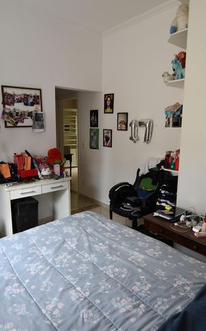 Casa à venda com 189m², 3 quartos e 2 vagasQuarto 3 - Suíte
