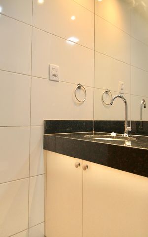 Apartamento para alugar com 61m², 2 quartos e 2 vagas Apartamento para alugar com 61m², 2 quartos e 2 vagasBanheiro Social