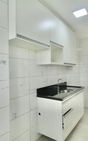 Apartamento para alugar com 61m², 2 quartos e 2 vagas Apartamento para alugar com 61m², 2 quartos e 2 vagasCozinha e Área de Serviço