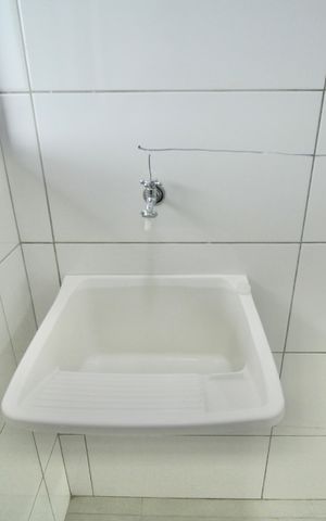 Apartamento para alugar com 61m², 2 quartos e 2 vagas Apartamento para alugar com 61m², 2 quartos e 2 vagasCozinha e Área de Serviço