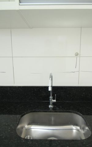 Apartamento para alugar com 61m², 2 quartos e 2 vagas Apartamento para alugar com 61m², 2 quartos e 2 vagasCozinha e Área de Serviço