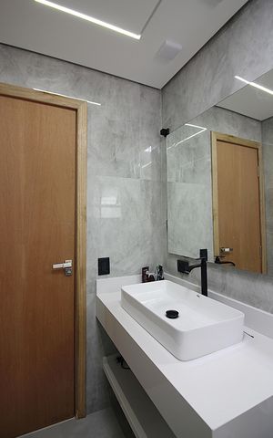 Apartamento à venda com 280m², 3 quartos e 3 vagasQuarto 3 - Suíte Banheiro