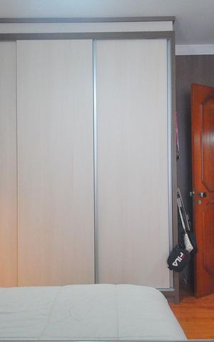 Apartamento à venda com 231m², 3 quartos e 2 vagas Apartamento à venda com 231m², 3 quartos e 2 vagasQuarto 1