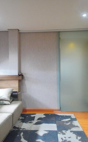 Apartamento à venda com 231m², 3 quartos e 2 vagas Apartamento à venda com 231m², 3 quartos e 2 vagasSala 2