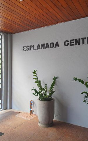 Apartamento à venda com 231m², 3 quartos e 2 vagas Apartamento à venda com 231m², 3 quartos e 2 vagasÁrea externa