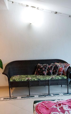 Casa à venda com 120m², 3 quartos e 2 vagas Casa à venda com 120m², 3 quartos e 2 vagassala