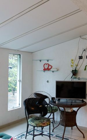Casa à venda com 120m², 3 quartos e 2 vagas Casa à venda com 120m², 3 quartos e 2 vagassala
