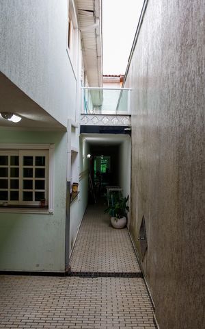 Casa à venda com 120m², 3 quartos e 2 vagas Casa à venda com 120m², 3 quartos e 2 vagasCorredor