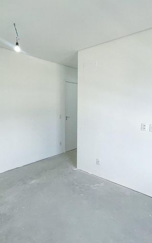 Apartamento à venda com 230m², 4 quartos e 3 vagas Apartamento à venda com 230m², 4 quartos e 3 vagasSuíte 3