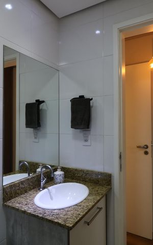 Apartamento à venda com 70m², 2 quartos e 2 vagasBanheiro da Suíte
