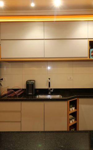 Apartamento à venda com 70m², 2 quartos e 2 vagasCozinha