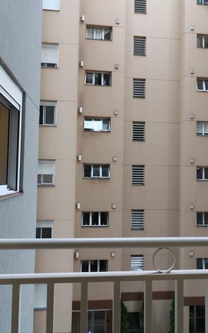Apartamento à venda com 70m², 2 quartos e 2 vagasSacada da Sala