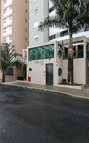 Apartamento à venda com 70m², 2 quartos e 2 vagasFachada