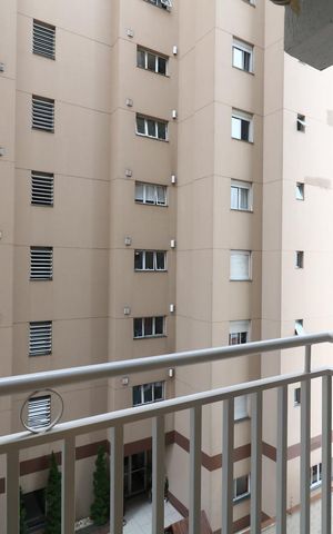 Apartamento à venda com 70m², 2 quartos e 2 vagasSacada da Sala