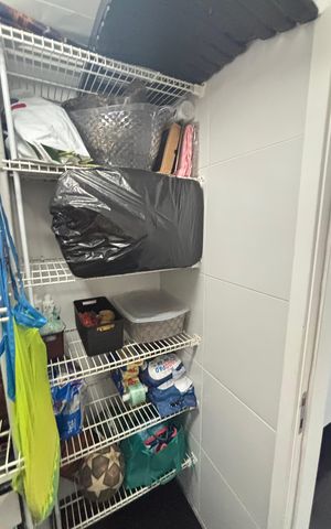 Apartamento à venda com 125m², 3 quartos e 2 vagas Apartamento à venda com 125m², 3 quartos e 2 vagasDespensa