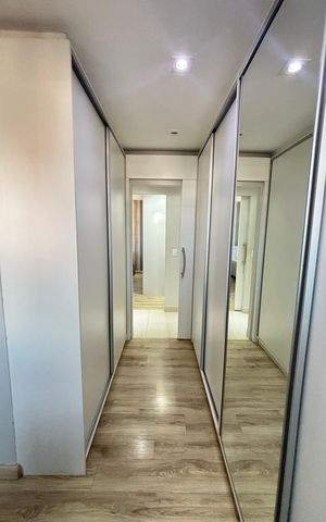 Apartamento à venda com 125m², 3 quartos e 2 vagas Apartamento à venda com 125m², 3 quartos e 2 vagasCorredor