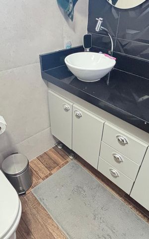 Apartamento à venda com 125m², 3 quartos e 2 vagas Apartamento à venda com 125m², 3 quartos e 2 vagasBanheiro da Suíte 1