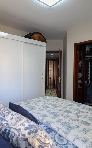 Apartamento à venda com 122m², 3 quartos e 2 vagas Apartamento à venda com 122m², 3 quartos e 2 vagasSuíte