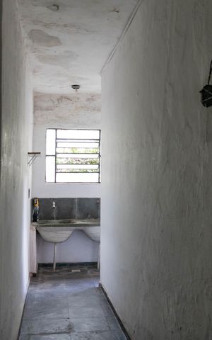 Casa à venda com 240m², 4 quartos e 1 vaga Casa à venda com 240m², 4 quartos e 1 vagaÁrea de Serviço