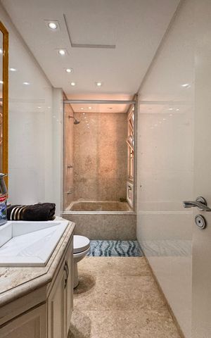 Apartamento para alugar com 492m², 6 quartos e 4 vagas Apartamento para alugar com 492m², 6 quartos e 4 vagasBanheiro suíte 4