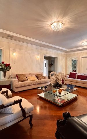 Apartamento para alugar com 492m², 6 quartos e 4 vagas Apartamento para alugar com 492m², 6 quartos e 4 vagasSala